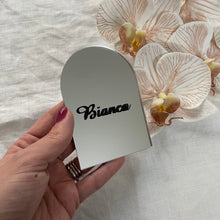 Load image into Gallery viewer, Arch Acrylic Place Cards