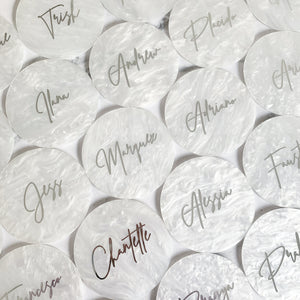 Acrylic Round Pearl Place Cards - White