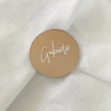 Load image into Gallery viewer, Acrylic Round Place Cards - Rose Gold Mirror